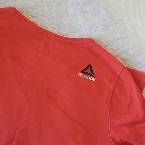Reebok short sleeve top - Picture 4 of 4